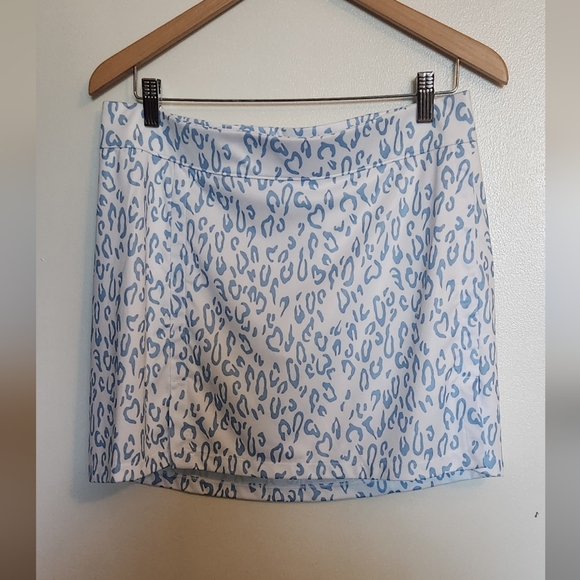 J.Lindeberg Ruched Blue and White Mini Golf Skort - Picture 7 of 9